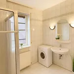 Sunnyhome Monteurwohnungen Und In Bodenwoehr Apartman *