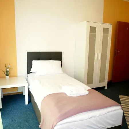 Sunnyhome Monteurwohnungen Und In Bodenwoehr *