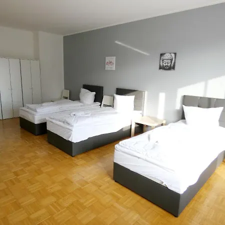Sunnyhome Monteurwohnungen Und In Bodenwoehr Apartment