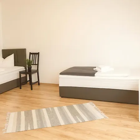 아파트 Sunnyhome Monteurwohnungen Und In Bodenwoehr *