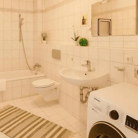 아파트 Sunnyhome Monteurwohnungen Und In Bodenwoehr