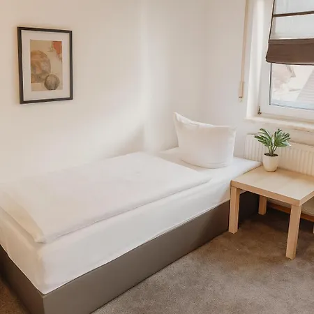 Sunnyhome Monteurwohnungen Und In Bodenwoehr 아파트 *