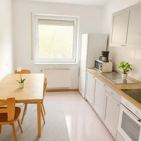 Sunnyhome Monteurwohnungen Und In Bodenwoehr * Bodenwohr